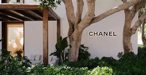 chanel mykonos foto|CHANEL Reopens In Mykonos For 2024 Season .